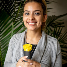 Load image into Gallery viewer, 3 SUNNY DAY ROSES